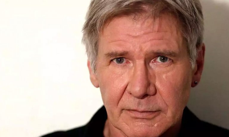 Harrison Ford Uçak Merakı Yüzünden Ölümden Döndü