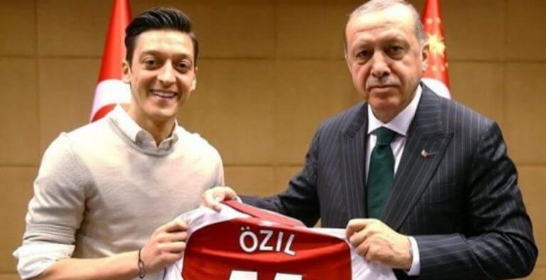 Mesut Özil’e destek yağıyor! Şimdi de Acun Ilıcalı!