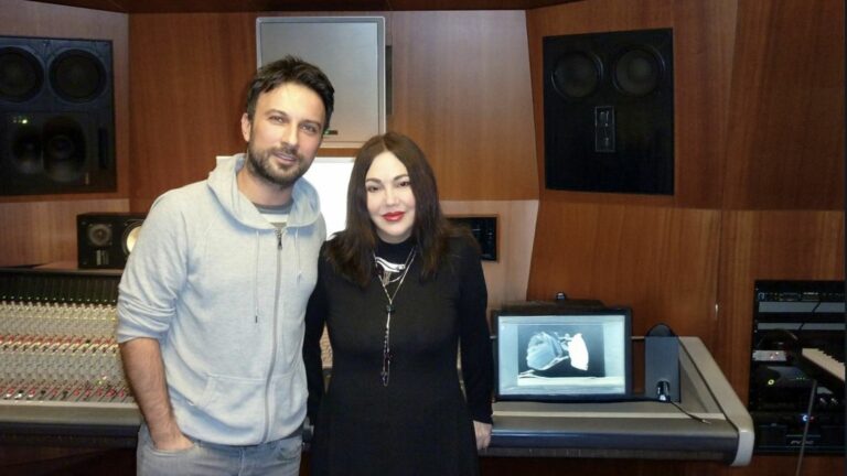 Tarkan ve Nazan Öncel'den Yeni Klip Sürprizi: "Hadi O Zaman" Geri Dönüyor!